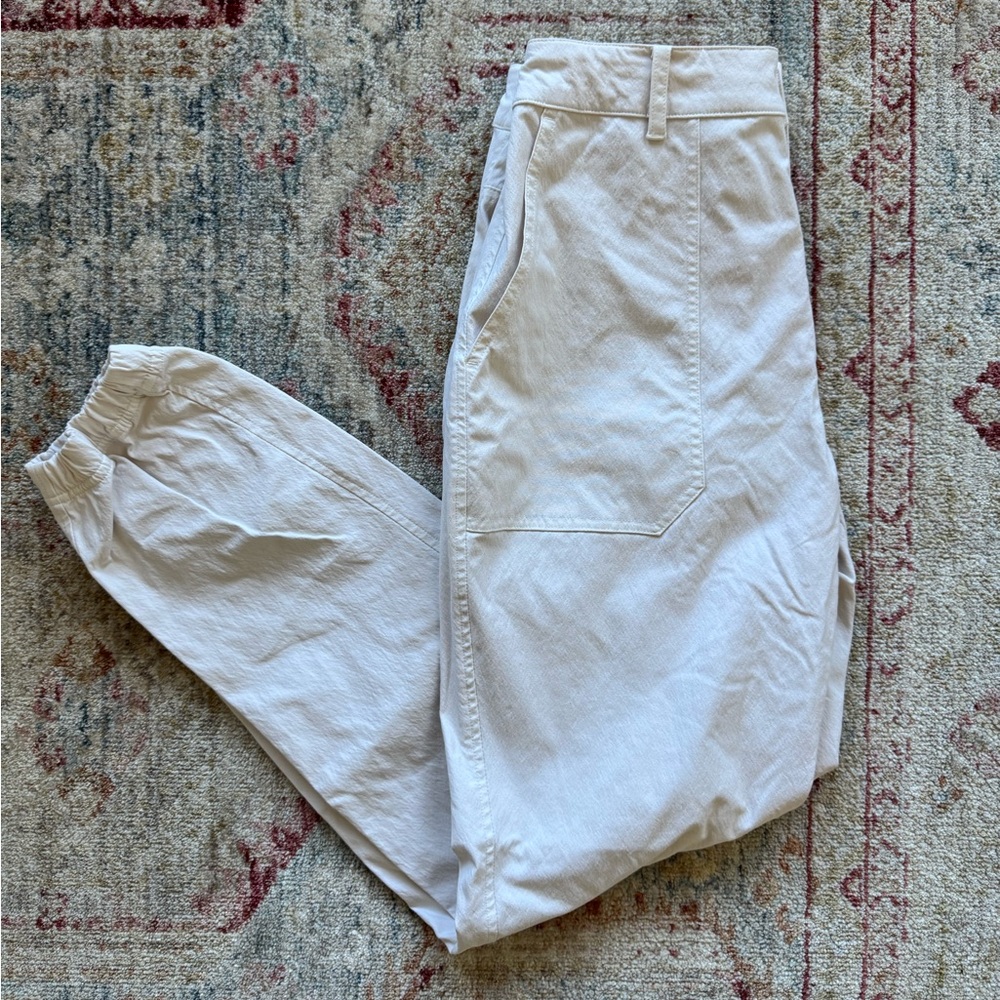 Wilson White Rec Joggers Pants